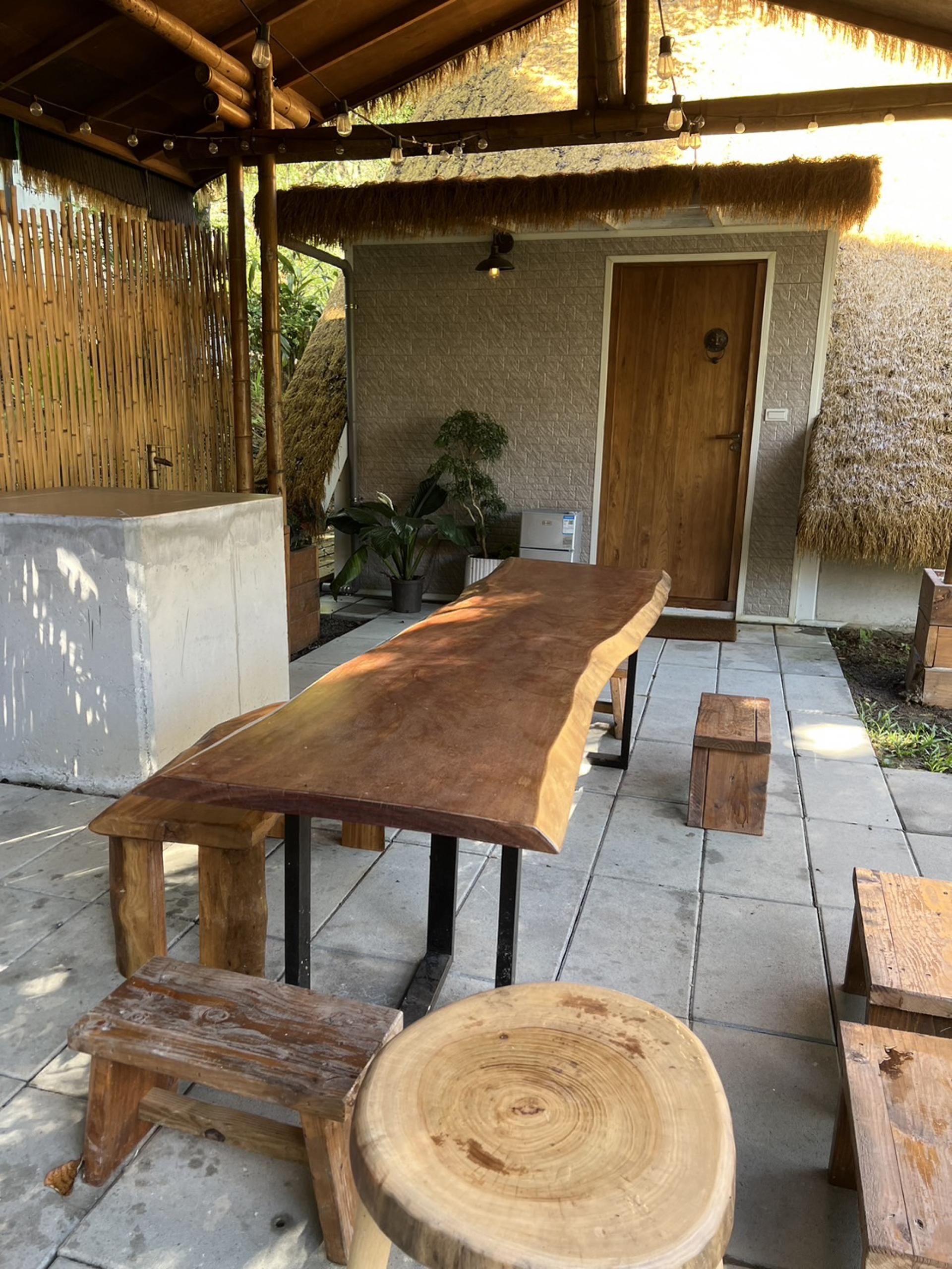 四人石茅屋 - 4