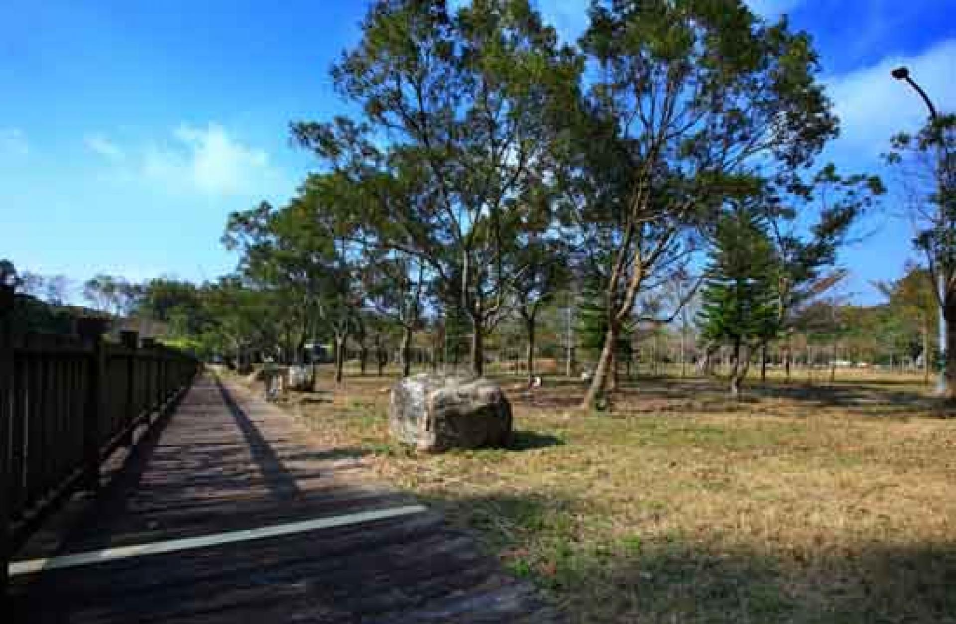 湖岸一區 (六帳包區)
